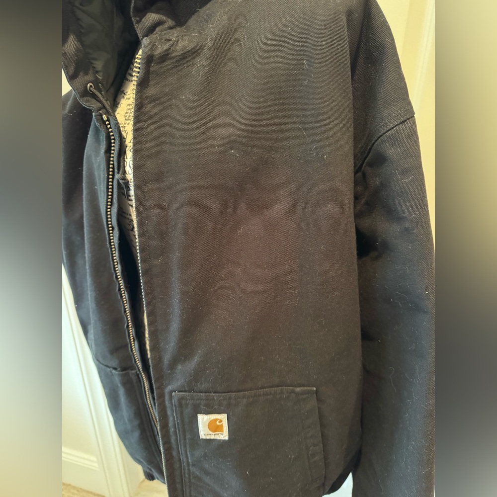 Carhartt Black Jacket with Gold Logo - Picture 11 of 14
